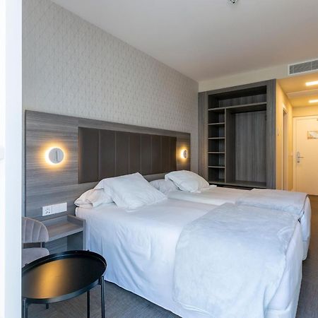 בטאנסוס Hostal Portico מראה חיצוני תמונה