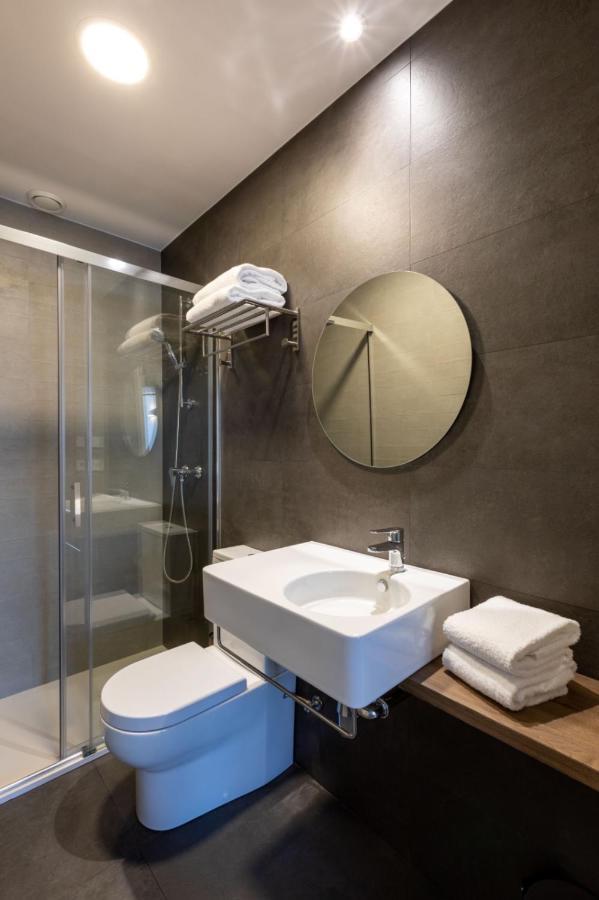 בטאנסוס Hostal Portico מראה חיצוני תמונה