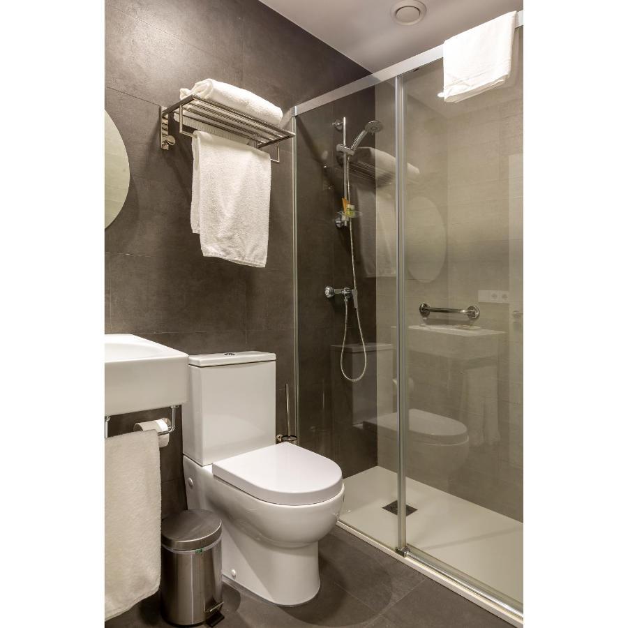 בטאנסוס Hostal Portico מראה חיצוני תמונה