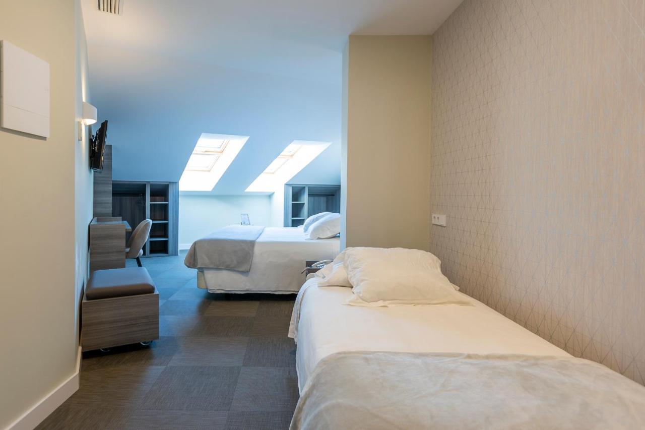 בטאנסוס Hostal Portico מראה חיצוני תמונה